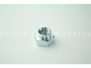 HUB NUT RIGHT HAND 500/600/850